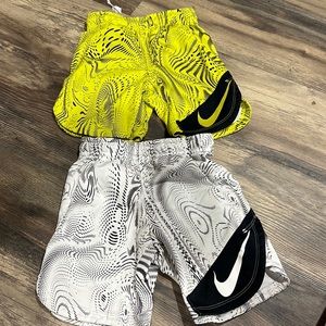 Boys Nike dri- fit shirts. Size small -4/5